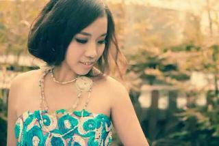 国产黑妹小视频  第1张